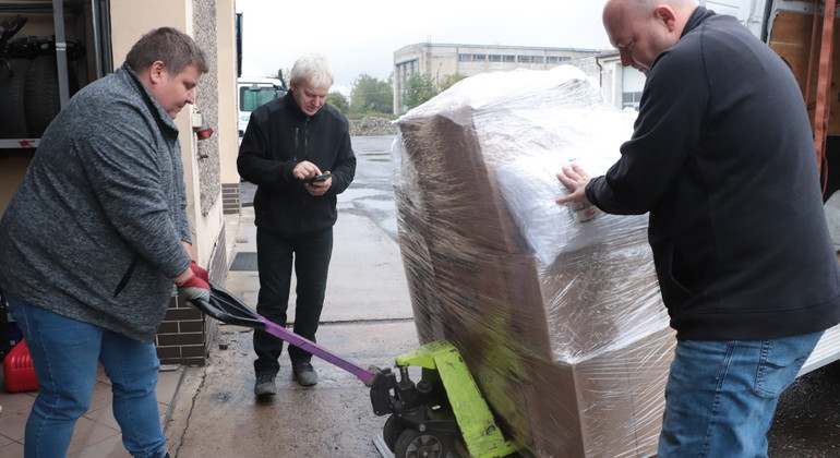 Powiat Mielecki wspiera powodzian w Nysie – dary i osuszacze trafiły do poszkodowanych